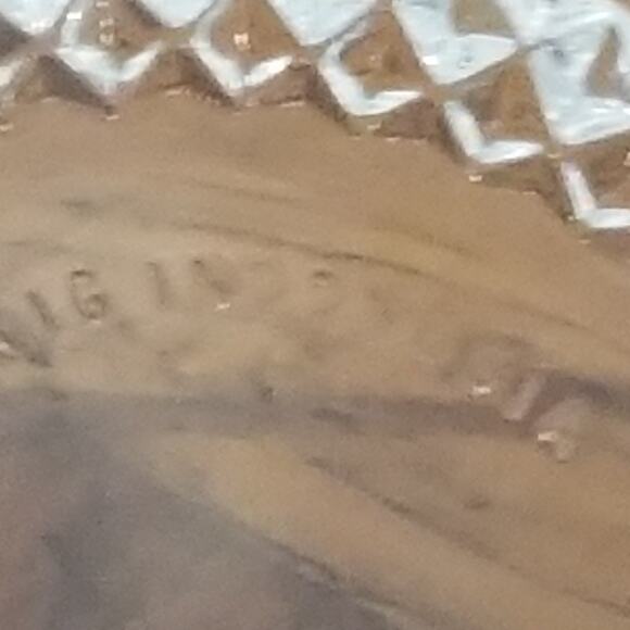 Kig Indonisia cigar/ciggarette ashtray - Picture 3 of 10